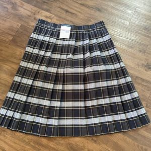 Plaid pleated shirt. Navy. Size woman’s 14.